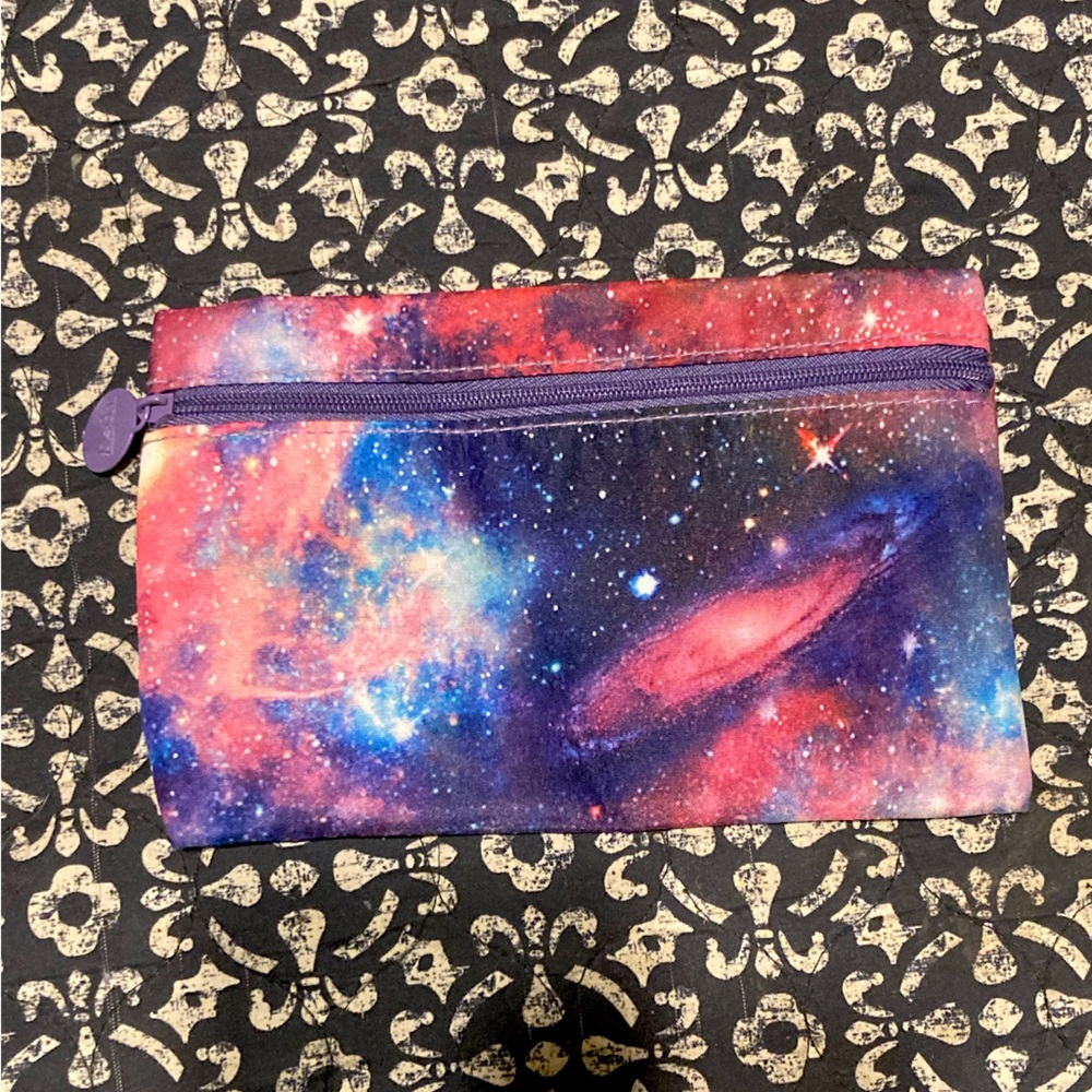 IPSY Glam Makeup Bag